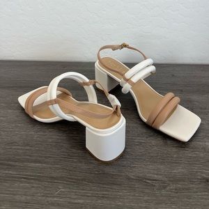 Torgēis Women’s Palm Heels